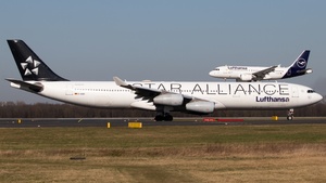 Photo of D-AIGN - Airbus A340-313 operated by Lufthansa
