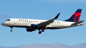 Photo of N274SY - Embraer ERJ-175LR operated by Delta Connection (opb SkyWest Airlines)