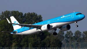 Photo of PH-AXK - Airbus A321-252NX operated by KLM Royal Dutch Airlines
