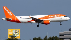 Photo of OE-IJR - Airbus A320-214 operated by easyJet Europe