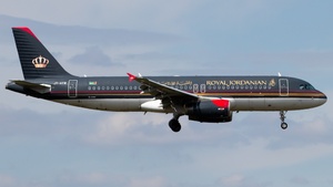 Photo of JY-AYW - Airbus A320-232 operated by Royal Jordanian Airlines