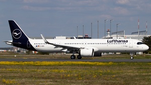 Photo of D-AIEN - Airbus A321-271NX operated by Lufthansa