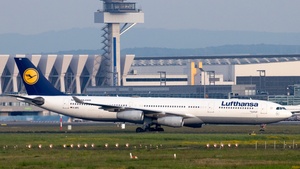 Photo of D-AIFC - Airbus A340-313 operated by Lufthansa