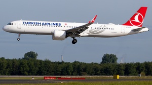 Photo of TC-LTA - Airbus A321-271NX operated by Turkish Airlines
