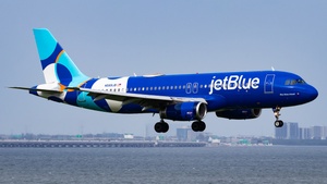 Photo with serial 2215 - Airbus A320-232