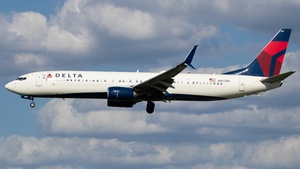 Photo of N807DN - Boeing 737-932(ER) operated by Delta Air Lines