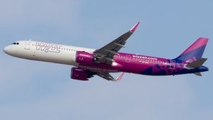 Photo of A6-WZE - Airbus A321-271NX operated by Wizz Air Abu Dhabi