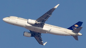Photo of HZ-AS74 - Airbus A320-214 operated by Saudia