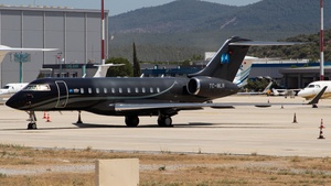 Photo of TC-MLR - Bombardier Global 5000 operated by Swan Aviation