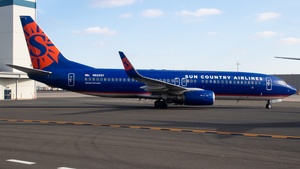 Photo of N825SY - Boeing 737-8F2 operated by Sun Country Airlines