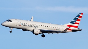 Photo of N445YX - Embraer ERJ-175LR operated by American Eagle (opb Republic Airways)