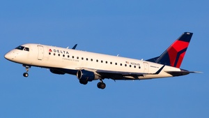 Photo of N236JQ - Embraer ERJ-175LR operated by Delta Connection (opb Republic Airways)