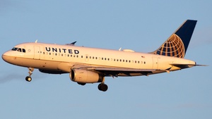 Photo of N854UA - Airbus A319-131 operated by United Airlines
