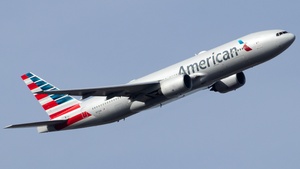 Photo of N771AN - Boeing 777-223(ER) operated by American Airlines