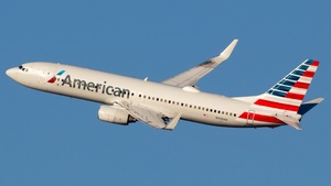 Photo of N948AN - Boeing 737-823 operated by American Airlines