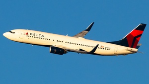 Photo of N3745B - Boeing 737-832 operated by Delta Air Lines