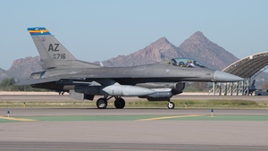 Photo of 90-0716 - General Dynamics F-16CM Fighting Falcon operated by US Air Force