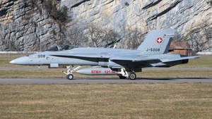 Photo of J-5008 - McDonnell Douglas F/A-18C Hornet operated by Swiss Air Force