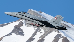 Photo with serial 1351/SFC011 - McDonnell Douglas F/A-18C Hornet
