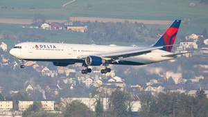 Photo of N839MH - Boeing 767-432(ER) operated by Delta Air Lines