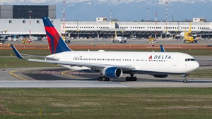 Photo of N193DN - Boeing 767-332(ER) operated by Delta Air Lines
