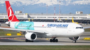 Photo of TC-LNF - Airbus A330-303 operated by Turkish Airlines