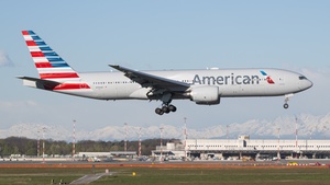 Photo of N794AN - Boeing 777-223(ER) operated by American Airlines