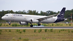 Photo of D-AISK - Airbus A321-231 operated by Lufthansa