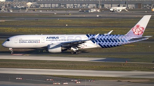 Photo of B-18918 - Airbus A350-941 operated by China Airlines