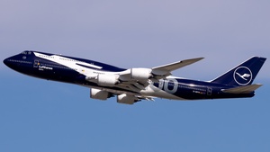 Photo of D-ABYN - Boeing 747-830 operated by Lufthansa