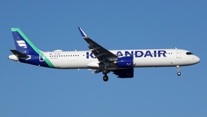 Photo of TF-IAD - Airbus A321-271NX operated by Icelandair