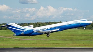 Photo of M-STAR - Boeing 727-2X8(Adv)(RE) operated by Starling Aviation