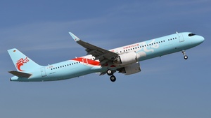 Photo of D-AZXK - Airbus A321-251NX operated by Loong Air