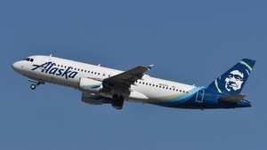 Photo of N642VA - Airbus A320-214 operated by Alaska Airlines