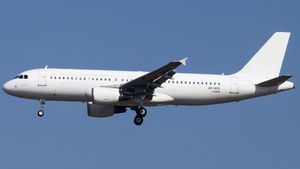 Photo of AP-BPG - Airbus A320-214 operated by AirSial