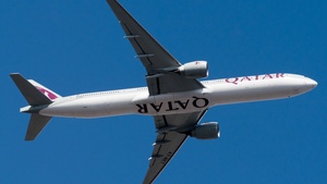 Photo of A7-BET - Boeing 777-3DZ(ER) operated by Qatar Airways