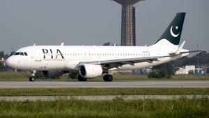 Photo of AP-BOL - Airbus A320-214 operated by PIA Pakistan International Airlines
