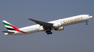 Photo of A6-ENH - Boeing 777-31H(ER) operated by Emirates