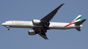 Photo of A6-ENC - Boeing 777-31H(ER) operated by Emirates