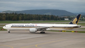 Photo of 9V-SWT - Boeing 777-312(ER) operated by Singapore Airlines