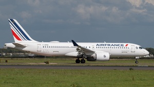 Photo of F-HPNH - Airbus A220-300 operated by Air France