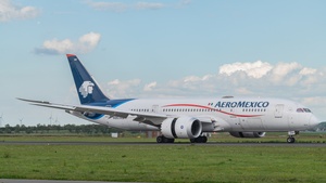 Photo of N967AM - Boeing 787-8 Dreamliner operated by Aeroméxico