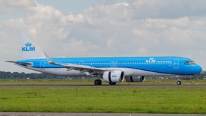 Photo of PH-AXI - Airbus A321-252NX operated by KLM Royal Dutch Airlines