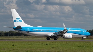 Photo of PH-BXW - Boeing 737-8K2 operated by KLM Royal Dutch Airlines