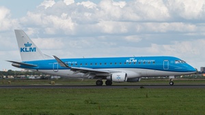 Photo of PH-EXK - Embraer ERJ-175STD operated by KLM Cityhopper