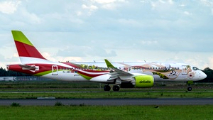 Photo of YL-ABX - Airbus A220-300 operated by airBaltic