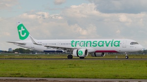 Photo of PH-YHC - Airbus A321-252NX operated by Transavia