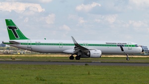 Photo of PH-YHD - Airbus A321-252NX operated by Transavia