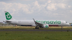 Photo of PH-YHE - Airbus A321-252NX operated by Transavia