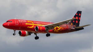 Photo of OO-SNO - Airbus A320-214 operated by Brussels Airlines